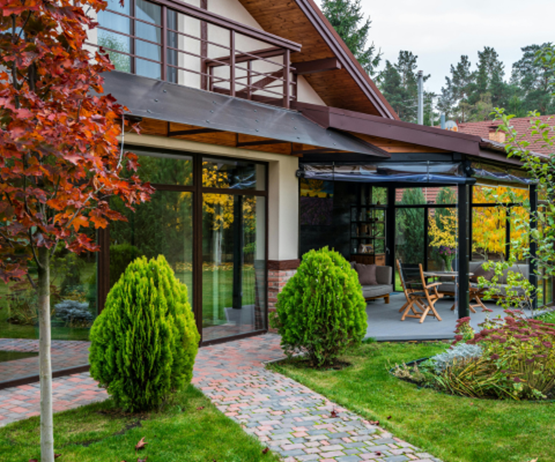 Une véranda cosy en extérieur