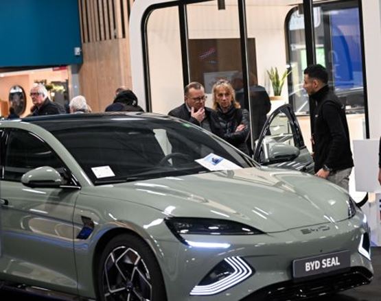Véhicule électrique sur Foire de Paris
